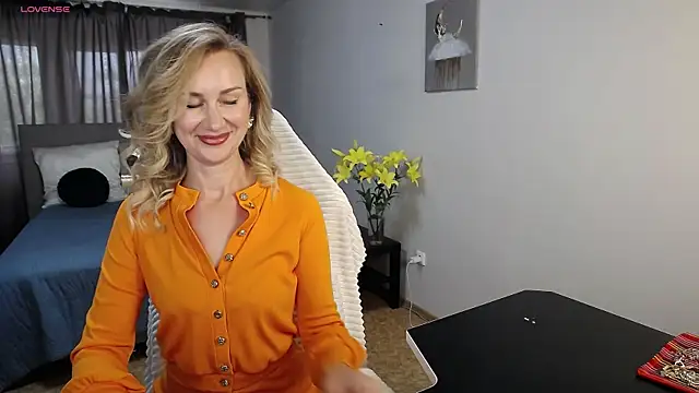 Snapshot of Vanessa_Nowak chatting on 06-26-26, 02:01 Vanessa Nowak online show from 06-26-26, 02:01