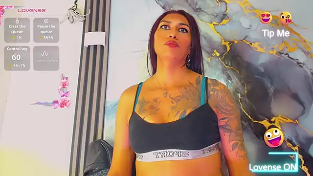 khiara moretti online show from 03-18-26, 07:15