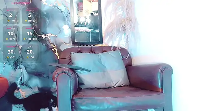 khiara moretti online show from 09-24-25, 10:27