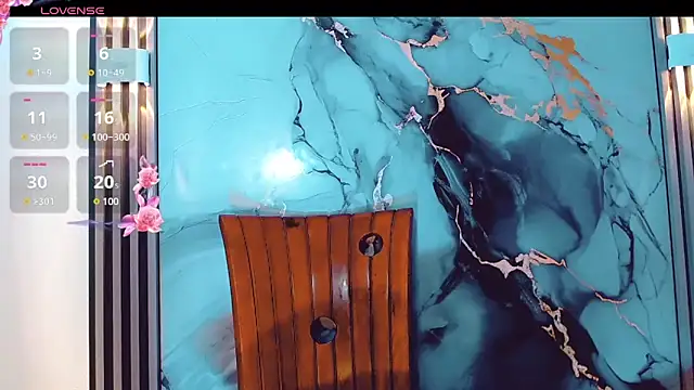 khiara moretti online show from 12-22-25, 09:59