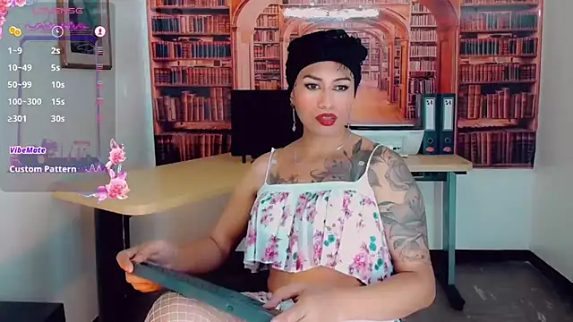 khiara moretti online show from 03-15-25, 10:44