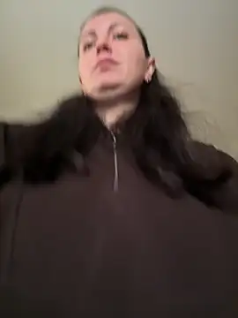 space stacy online show from 04-11-26, 07:38