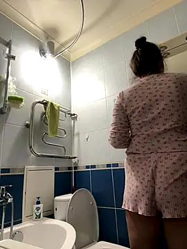 space stacy online show from 12-15-25, 04:18