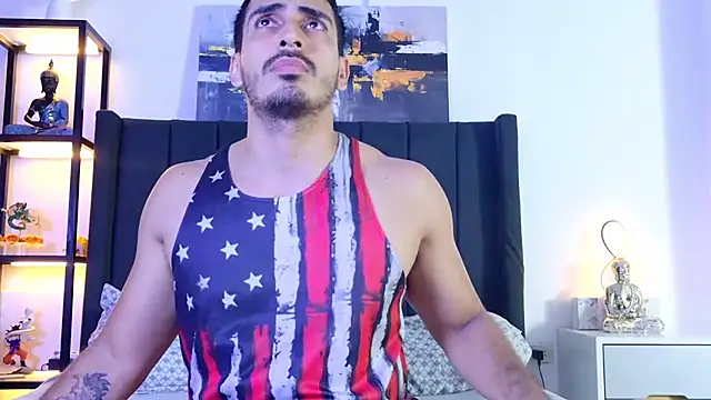 Snapshot of muscle_ares chatting on 04-21-26, 12:12 muscle ares online show from 04-21-26, 12:12