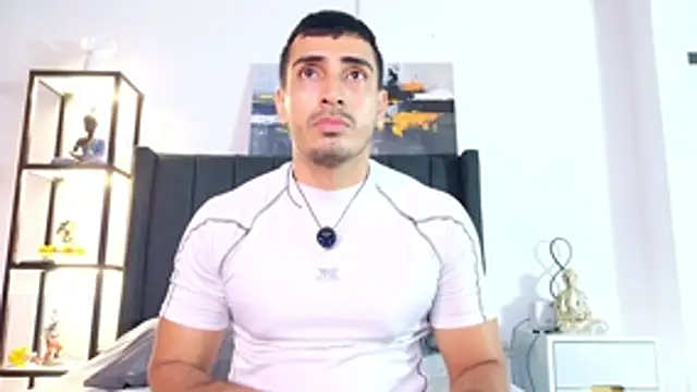 Snapshot of muscle_ares chatting on 05-14-26, 09:56 muscle ares online show from 05-14-26, 09:56