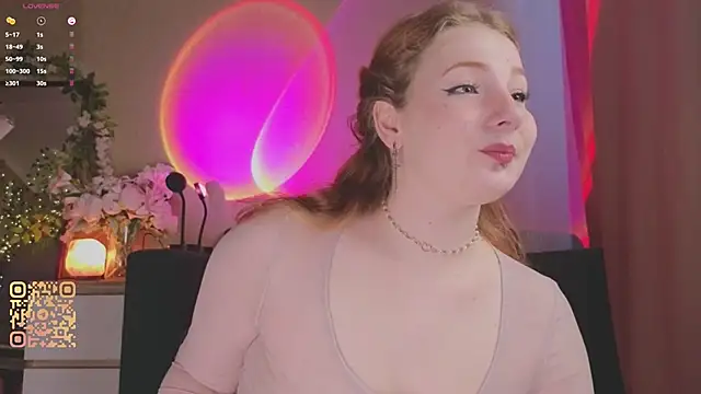 Snapshot of Miss_Ida_ chatting on 05-23-26, 01:43 Miss Ida online show from 05-23-26, 01:43