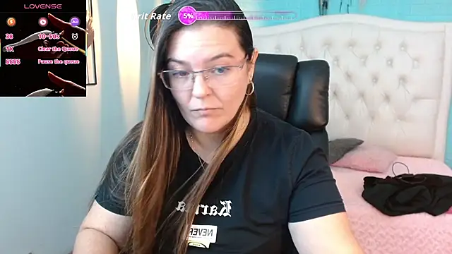 MsJossie online show from 01-15-26, 03:54