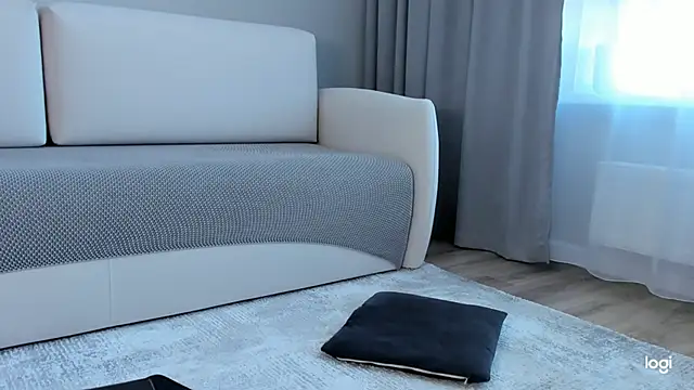 AmelinaLove online show from 09-19-25, 02:15