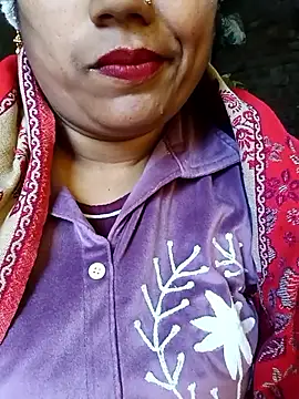 Snapshot of Shoni__ chatting on 01-12-26, 05:25 Shoni online show from 01-12-26, 05:25