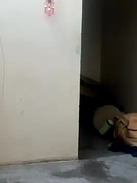 Snapshot of Shoni__ chatting on 12-16-24, 10:24 Shoni online show from 12-16-24, 10:24