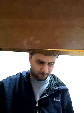 Snapshot of Fucklover011 chatting on 11-15-25, 11:58 Fucklover011 online show from 11-15-25, 11:58