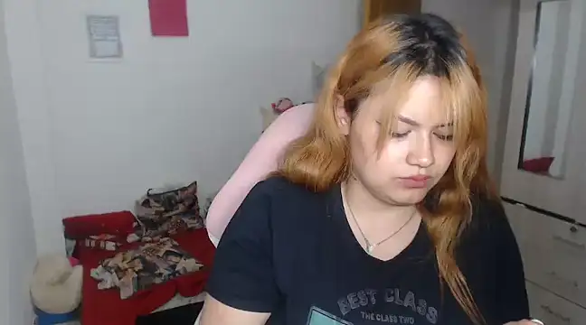 Snapshot of celeste_anny_1 chatting on 03-13-25, 05:28 celeste anny 1 online show from 03-13-25, 05:28