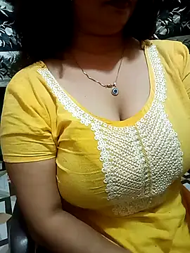 Snapshot of Jaanu_Jaanvi chatting on 09-11-25, 07:36 Jaanu Jaanvi online show from 09-11-25, 07:36
