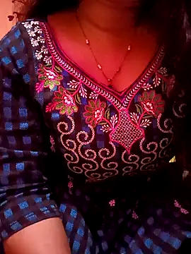 Snapshot of Jaanu_Jaanvi chatting on 02-10-25, 07:38 Jaanu Jaanvi online show from 02-10-25, 07:38