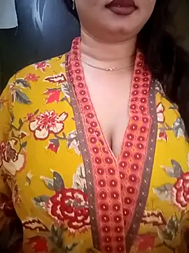 Snapshot of Jaanu_Jaanvi chatting on 10-18-25, 03:08 Jaanu Jaanvi online show from 10-18-25, 03:08