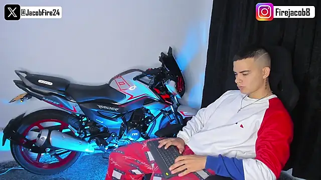 Snapshot of jacob_firexx chatting on 03-21-25, 12:06 jacob firexx online show from 03-21-25, 12:06