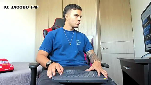 Snapshot of jacob_firexx chatting on 09-21-25, 04:45 jacob firexx online show from 09-21-25, 04:45