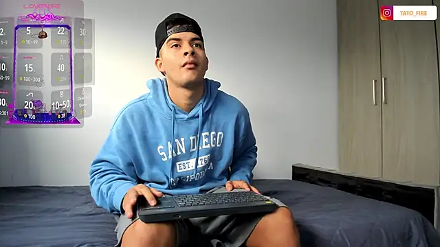 Snapshot of jacob_firexx chatting on 12-04-25, 11:20 jacob firexx online show from 12-04-25, 11:20