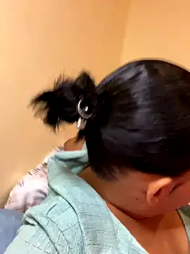 tiffany  rd  online show from 11-06-25, 03:05