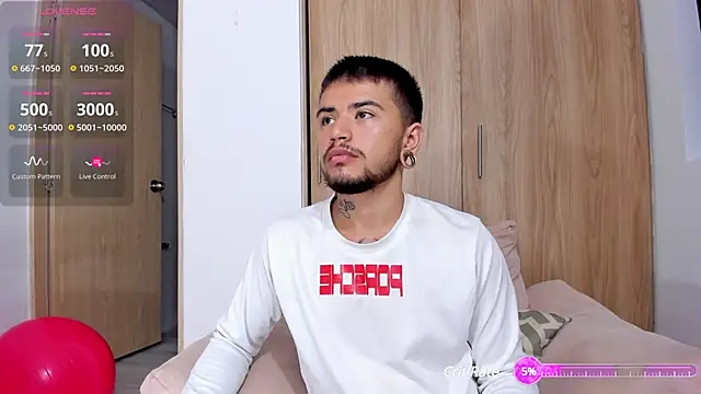 Snapshot of ftmphilip_ chatting on 03-15-25, 12:24 ftmphilip online show from 03-15-25, 12:24