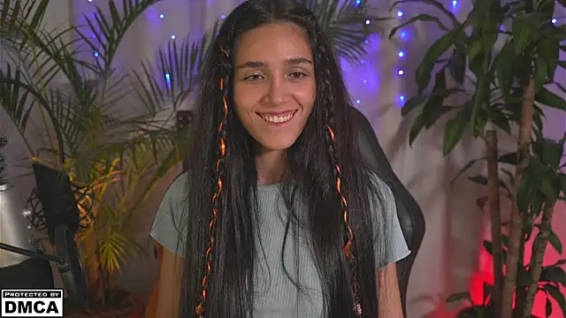 Kore Persephone online show from 11-30-25, 04:46