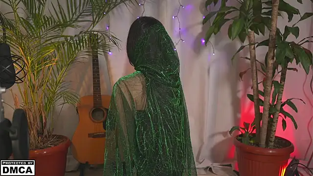 Kore Persephone online show from 10-29-25, 02:43