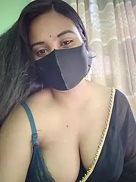 Snapshot of SimaRoy- chatting on 05-22-26, 03:04 SimaRoy- online show from 05-22-26, 03:04