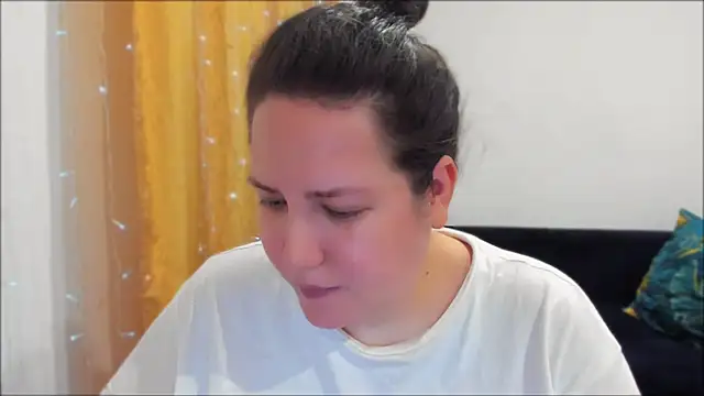  madalexa  online show from 06-11-26, 10:07