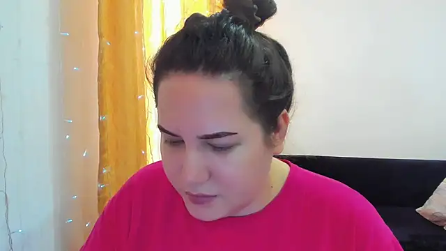 Snapshot of _madalexa_ chatting on 02-26-26, 11:43 madalexa online show from 02-26-26, 11:43