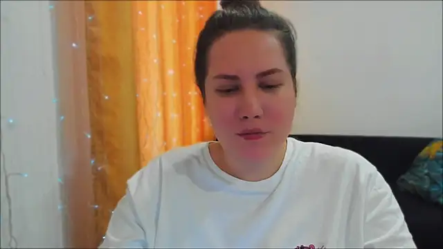  madalexa  online show from 05-06-26, 02:48