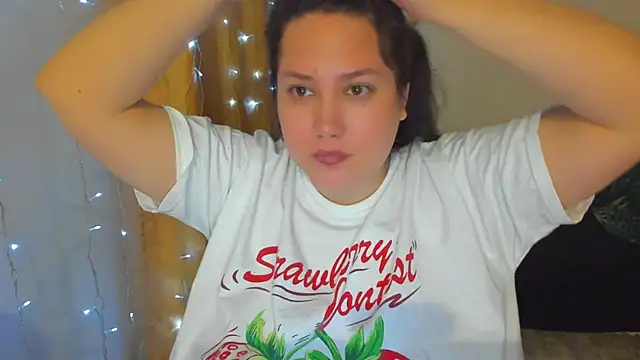 Snapshot of _madalexa_ chatting on 02-08-26, 01:14 madalexa online show from 02-08-26, 01:14