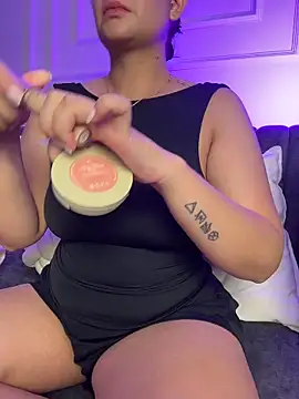 Snapshot of GabriellaFerrer chatting on 04-04-26, 10:11 GabriellaFerrer online show from 04-04-26, 10:11