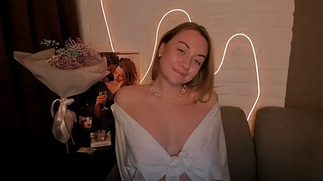 Snapshot of DanielaWisse chatting on 12-30-24, 01:04 DanielaWisse online show from 12-30-24, 01:04