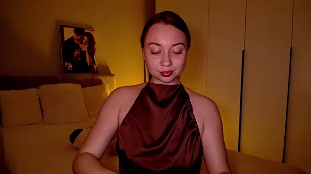 Snapshot of DanielaWisse chatting on 06-18-26, 08:58 DanielaWisse online show from 06-18-26, 08:58