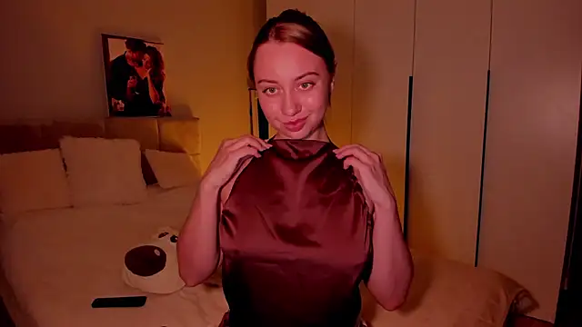 Snapshot of DanielaWisse chatting on 06-30-26, 08:53 DanielaWisse online show from 06-30-26, 08:53