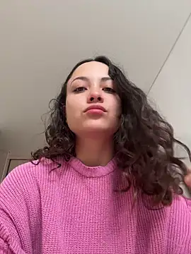 Megan Rodrigo online show from 05-14-26, 01:08