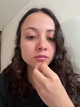 Megan Rodrigo online show from 05-19-26, 12:01