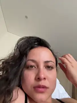 Megan Rodrigo online show from 06-10-26, 05:14