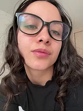 Megan Rodrigo online show from 07-10-26, 01:33