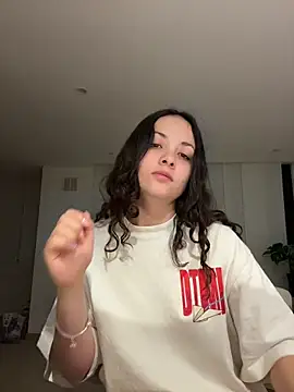 Megan Rodrigo online show from 07-05-26, 04:41