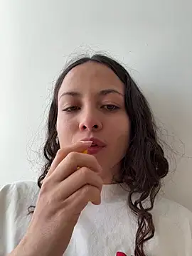 Megan Rodrigo online show from 07-05-26, 04:47