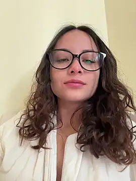 Megan Rodrigo online show from 01-17-26, 01:15