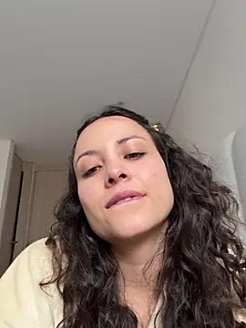 Megan Rodrigo online show from 06-26-26, 05:41