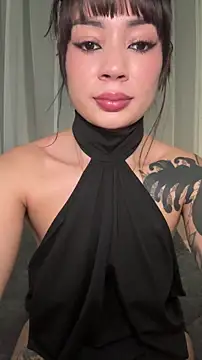 Roxanne 08 online show from 03-01-26, 07:25