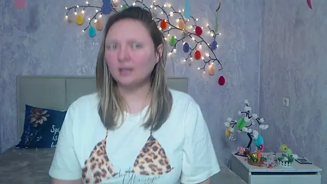 SallyVerda online show from 04-14-26, 05:29