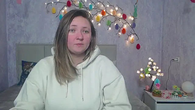 SallyVerda online show from 04-11-26, 07:56