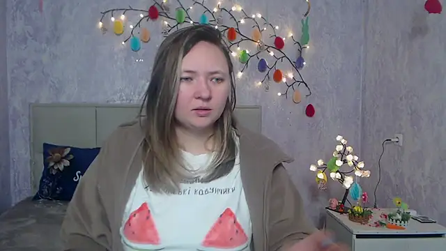 SallyVerda online show from 04-12-26, 05:22