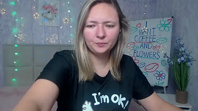 Snapshot of SallyVerda chatting on 09-12-25, 05:45 SallyVerda online show from 09-12-25, 05:45