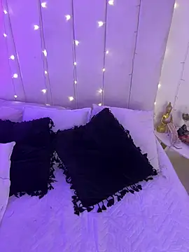 Amber Martins  online show from 01-11-26, 12:39