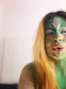 Amber Martins  online show from 10-02-25, 11:52